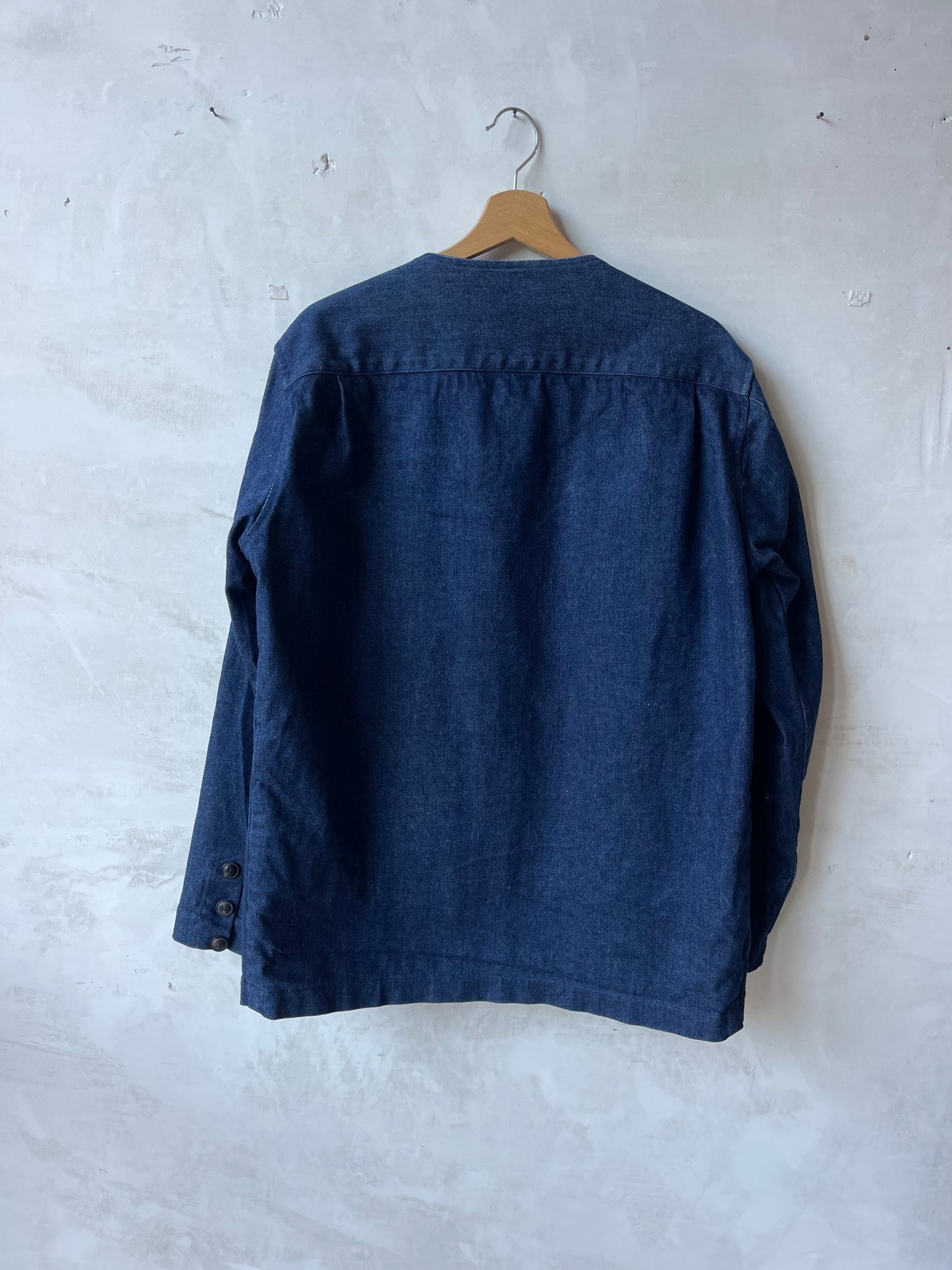 Minimal jeans jacket