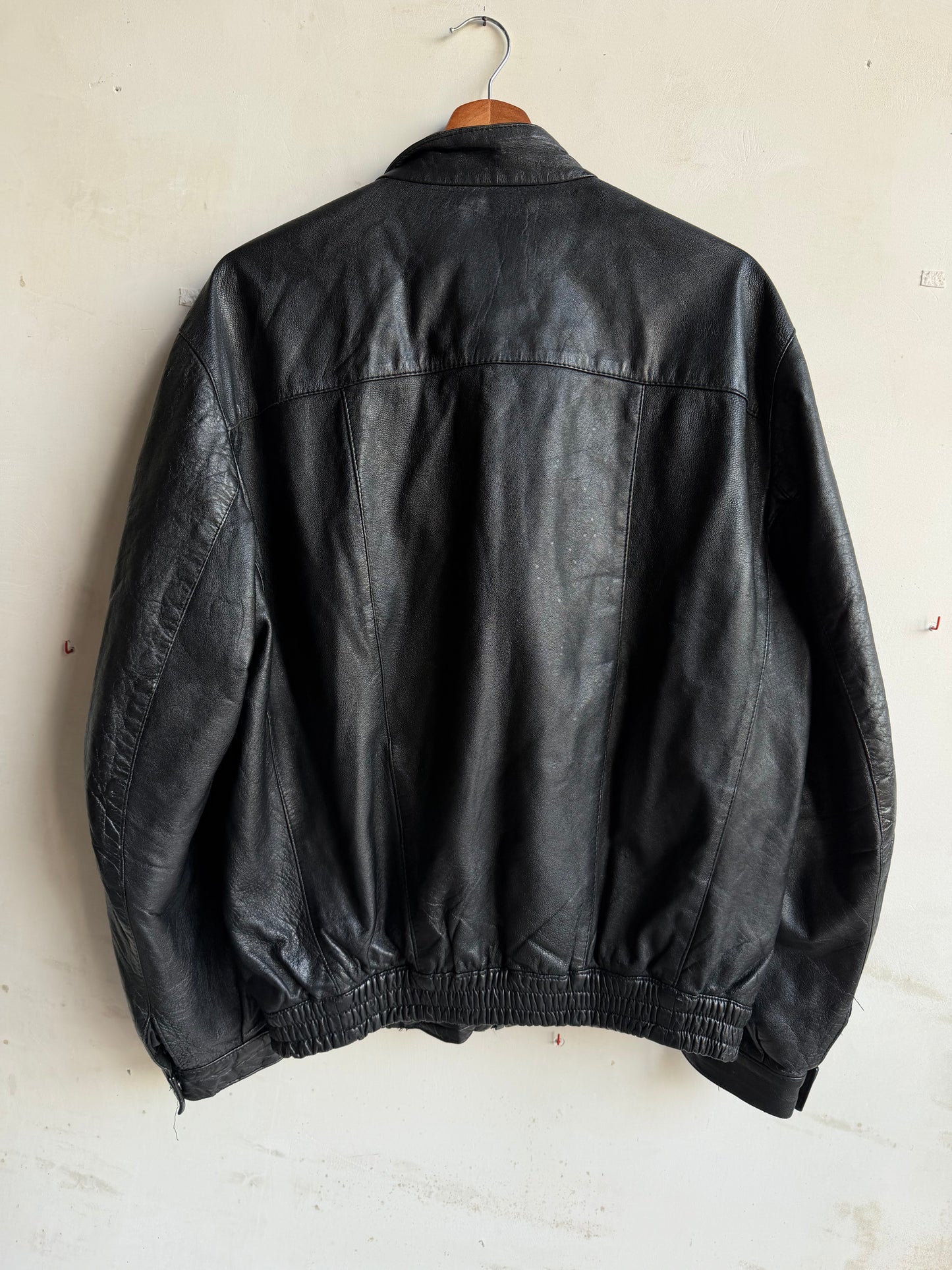 Leather bomber