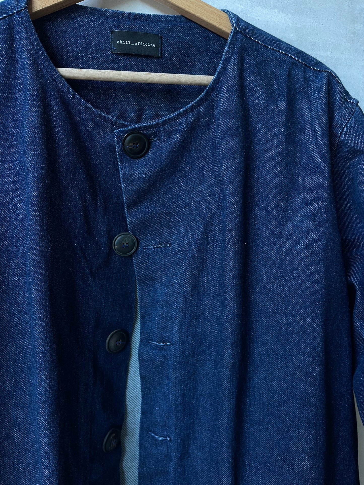 Minimal jeans jacket