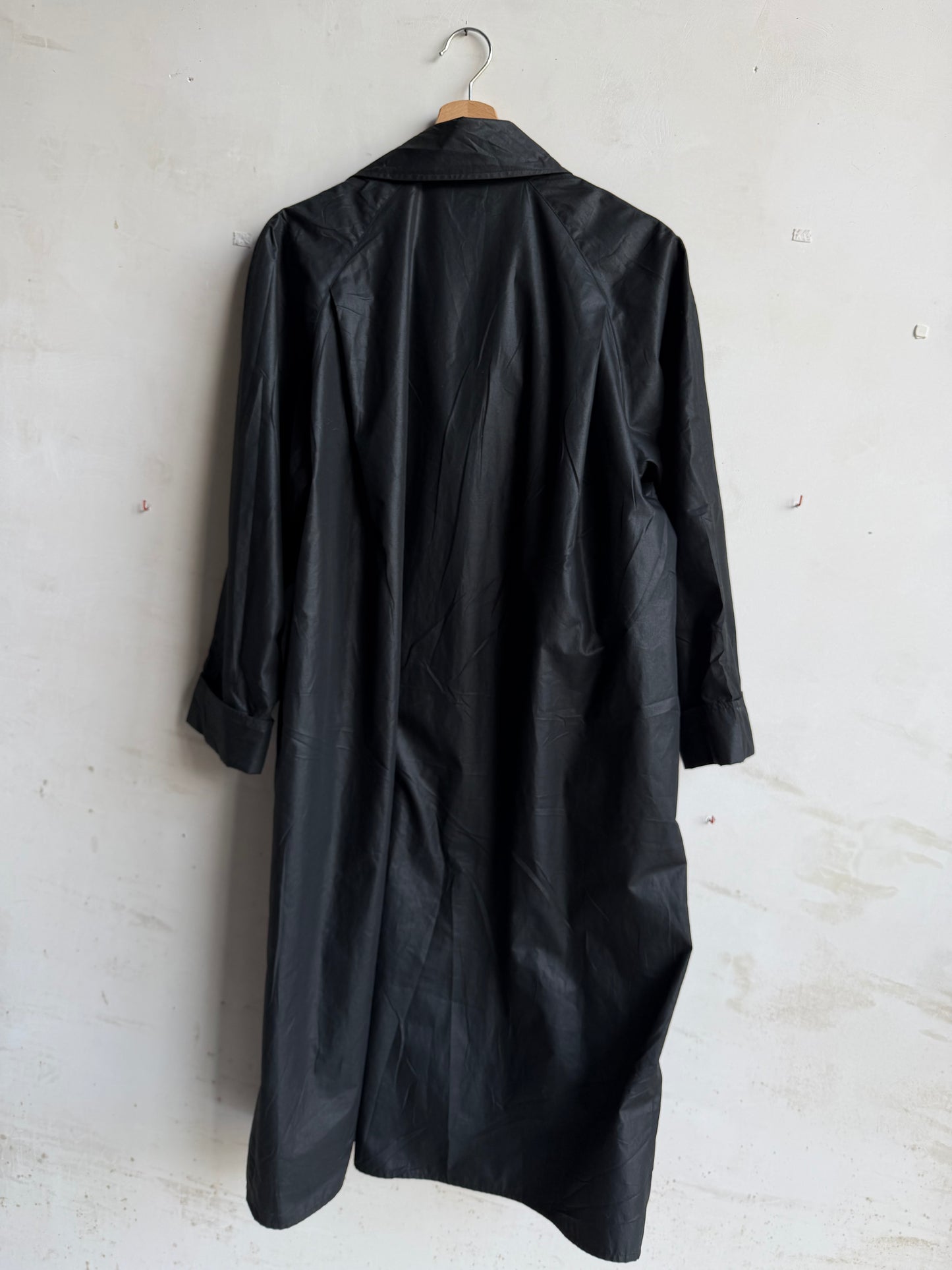 Black trench