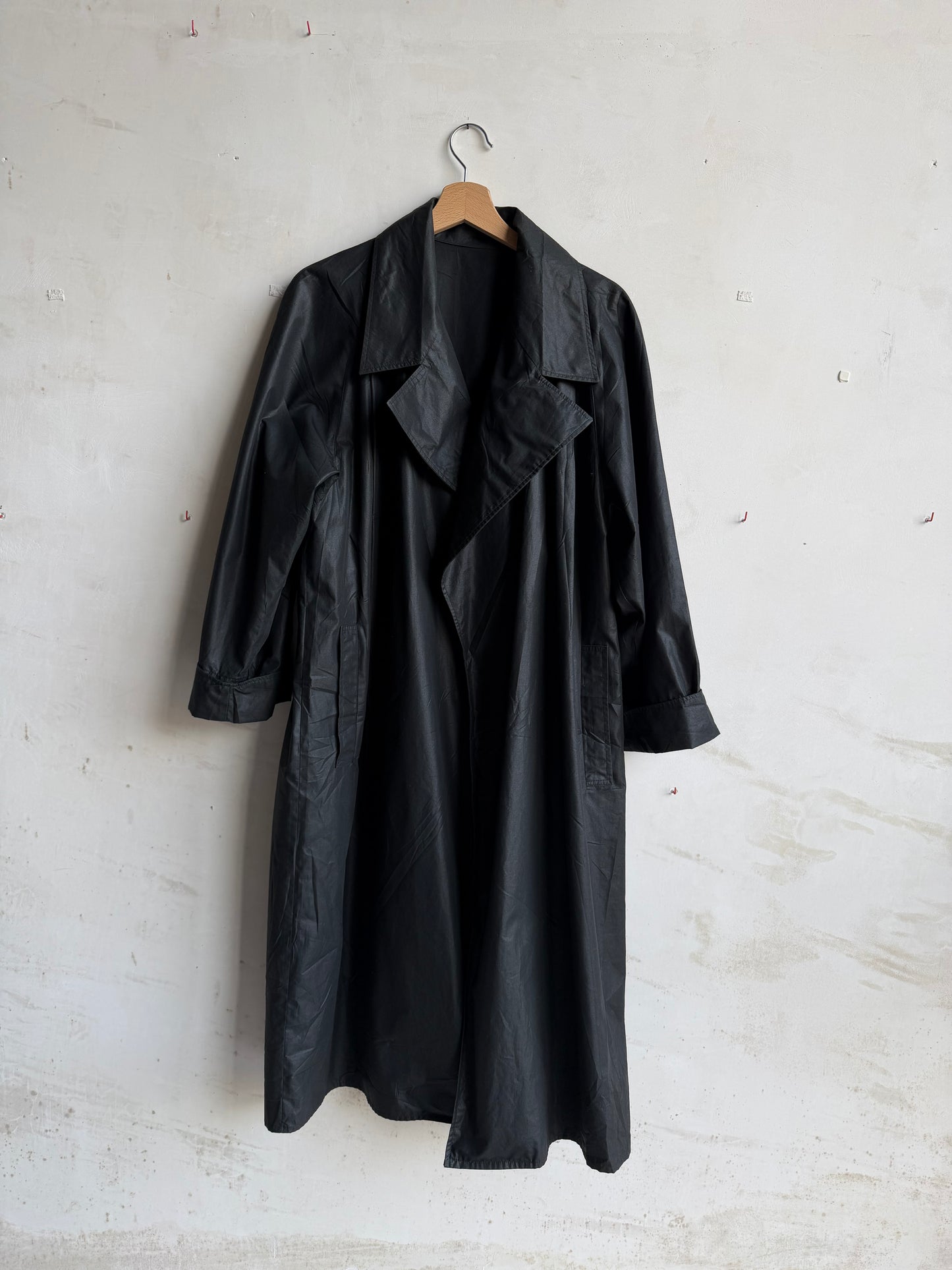 Black trench