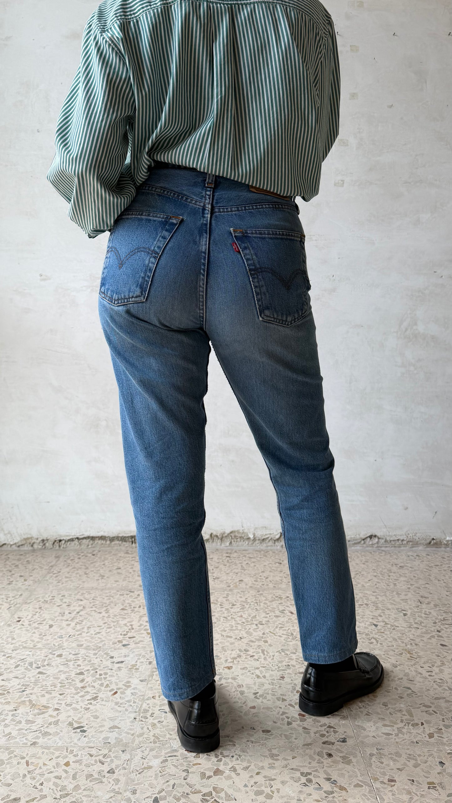 543 levis