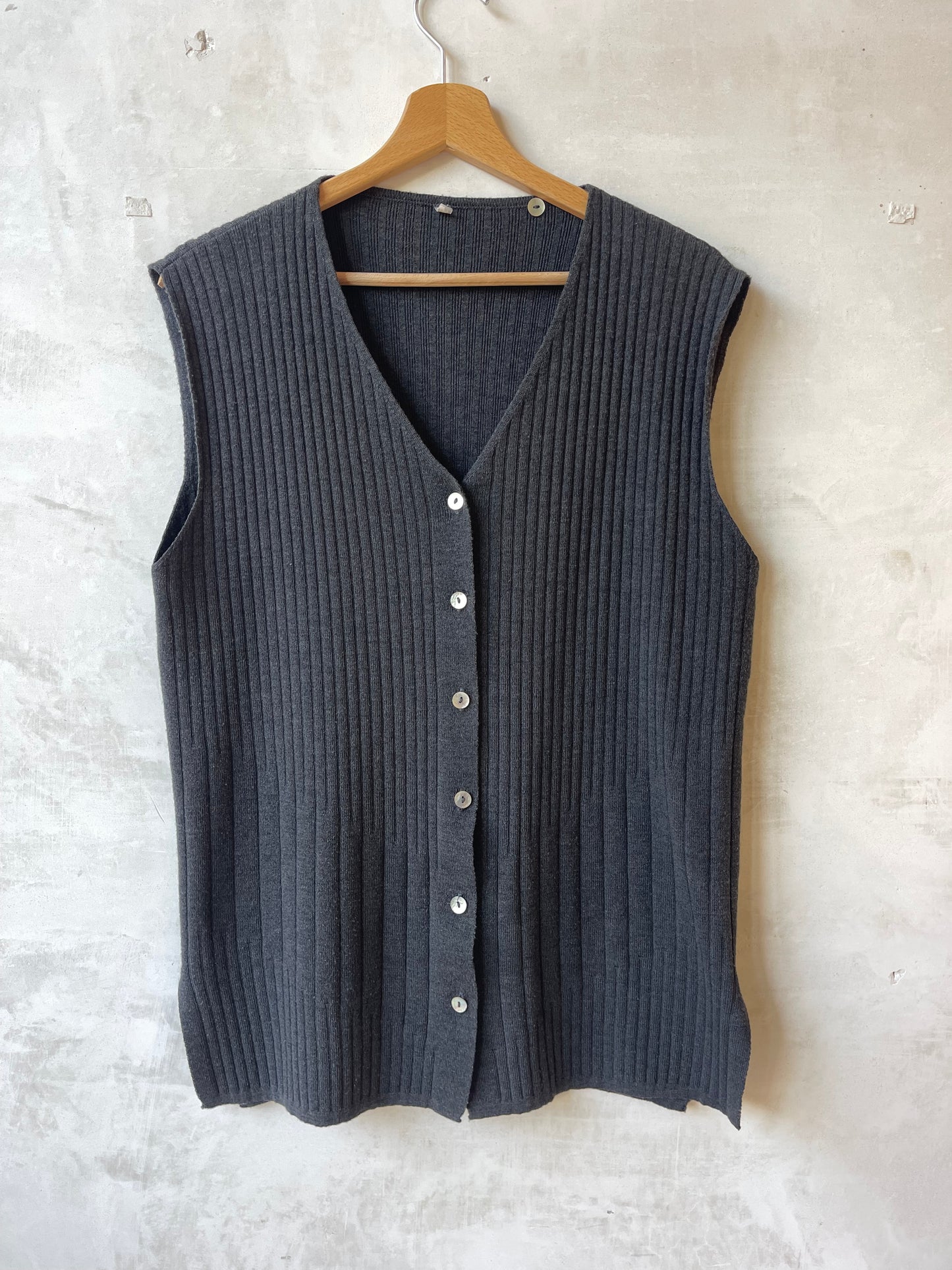 Essential gilet