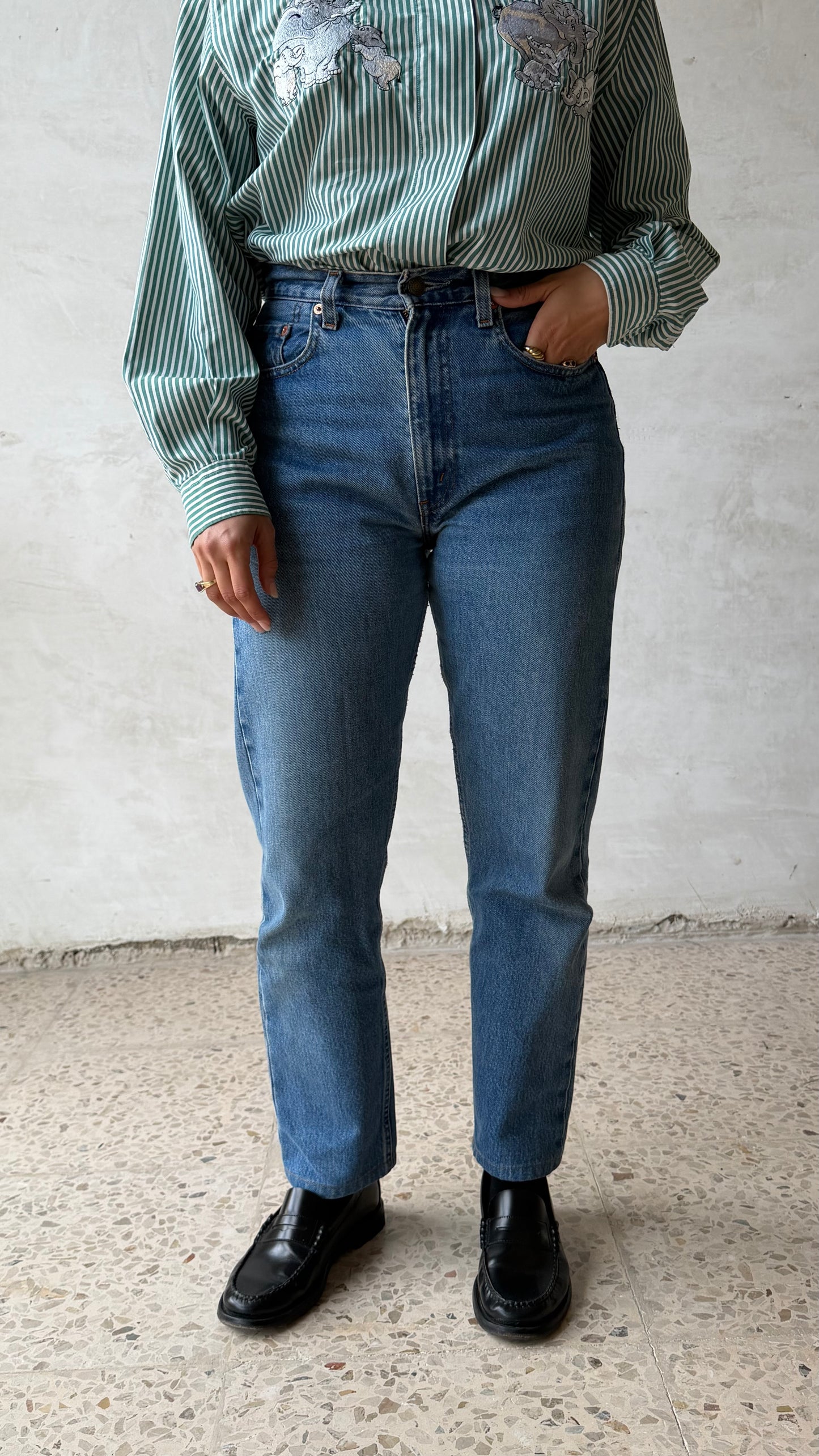 543 levis