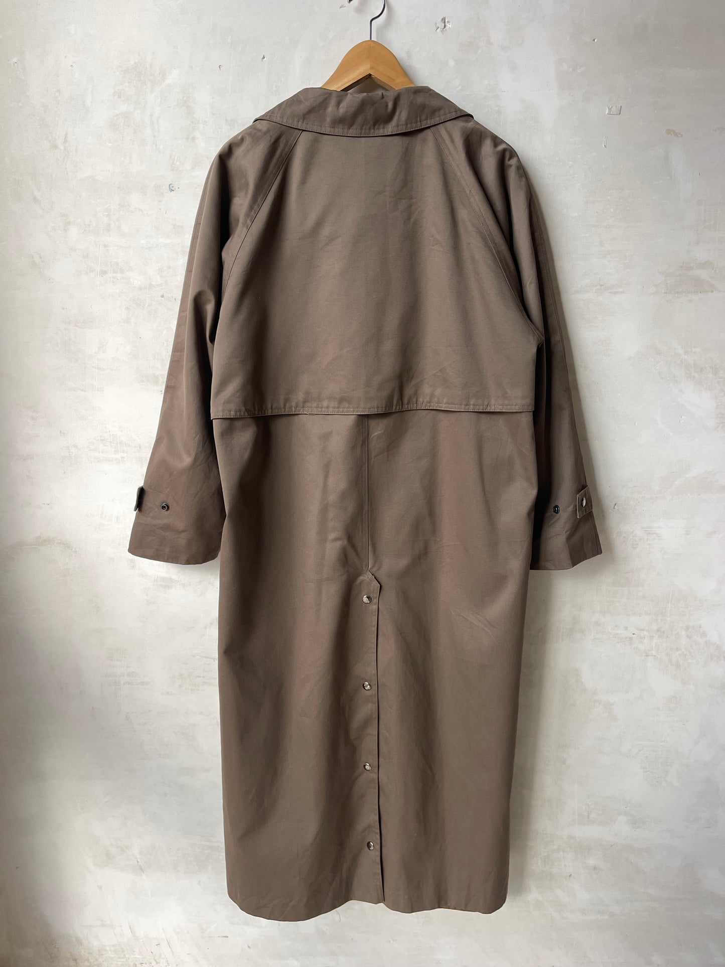 Wonderful trench