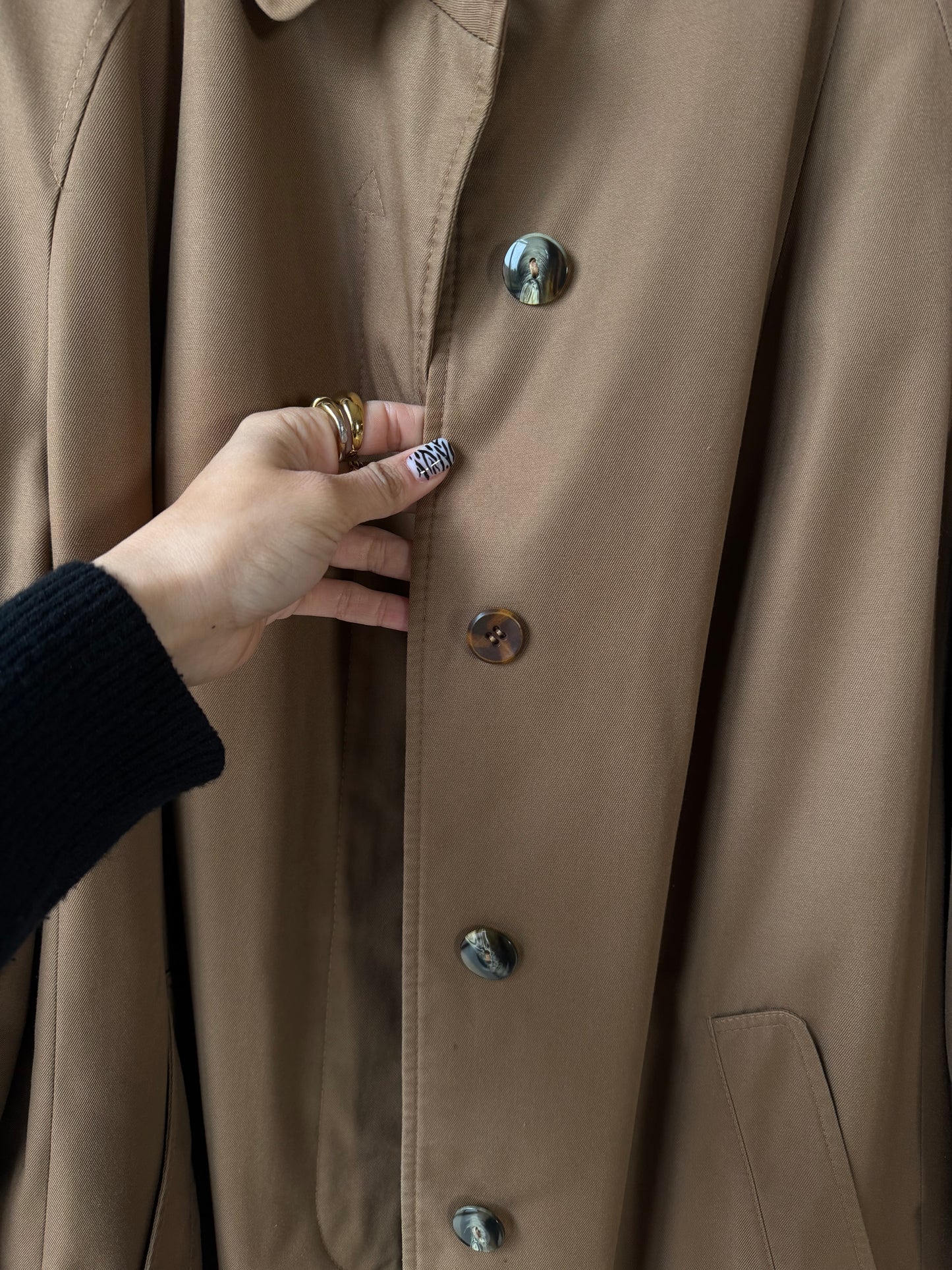 Brown trench